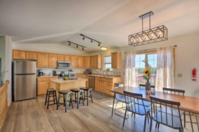 Red Lodge Townhome with Hot Tub and Mountain Views! Red Lodge